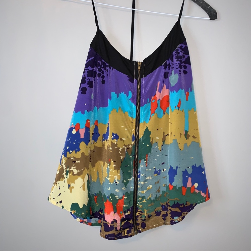 Olive Olivia flowy back blouse